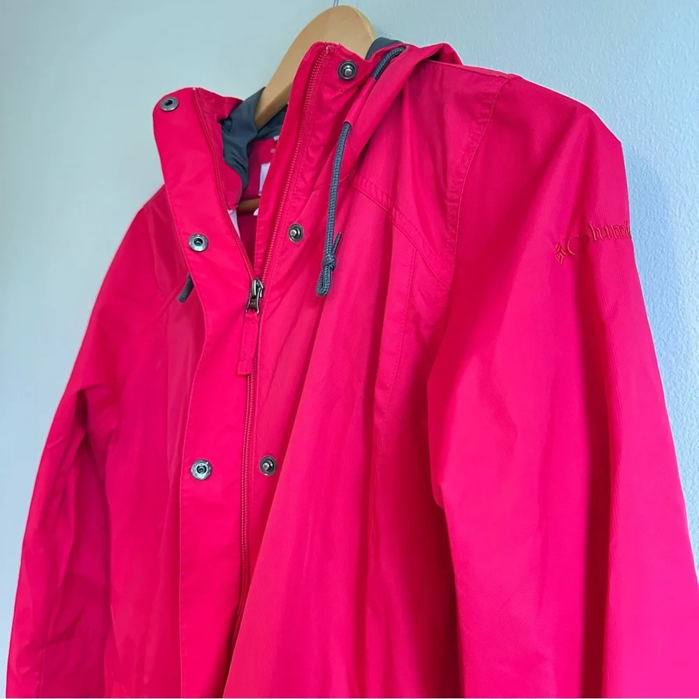 Columbia, Omni-Shield Rain Jacket with Hood and Tie, Pink, Women's Size Medium - Picture 5 of 16